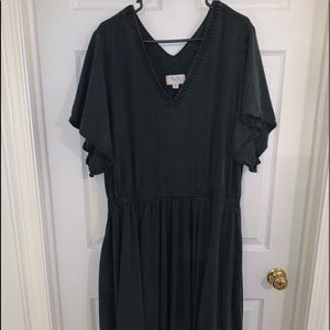 NWOT Gorgeous Dress w/ POCKETS